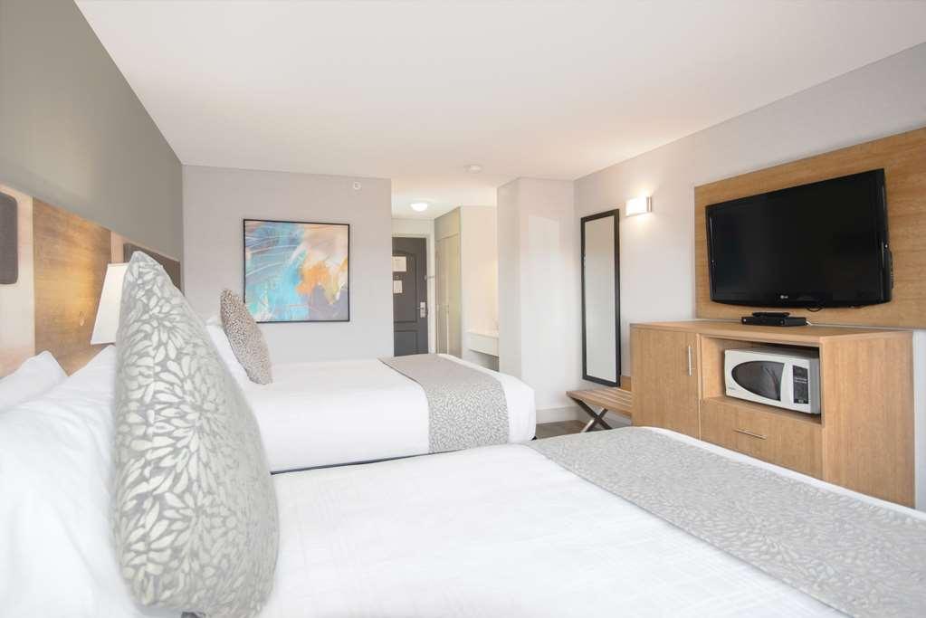 Coast Abbotsford Hotel & Suites Zimmer foto