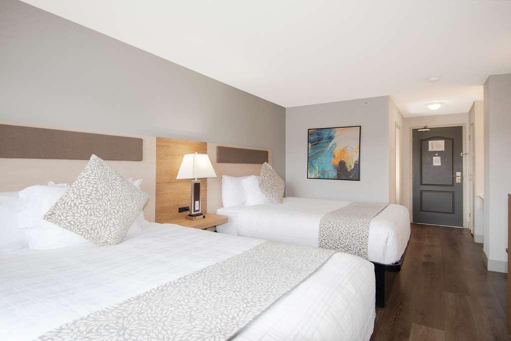 Coast Abbotsford Hotel & Suites Zimmer foto